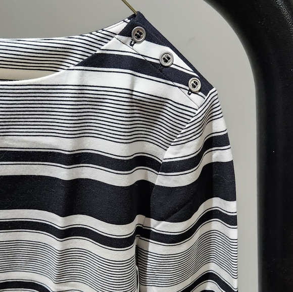 NWT- Liz Claiborne quarter sleeve striped shirt - Picture 2 of 4